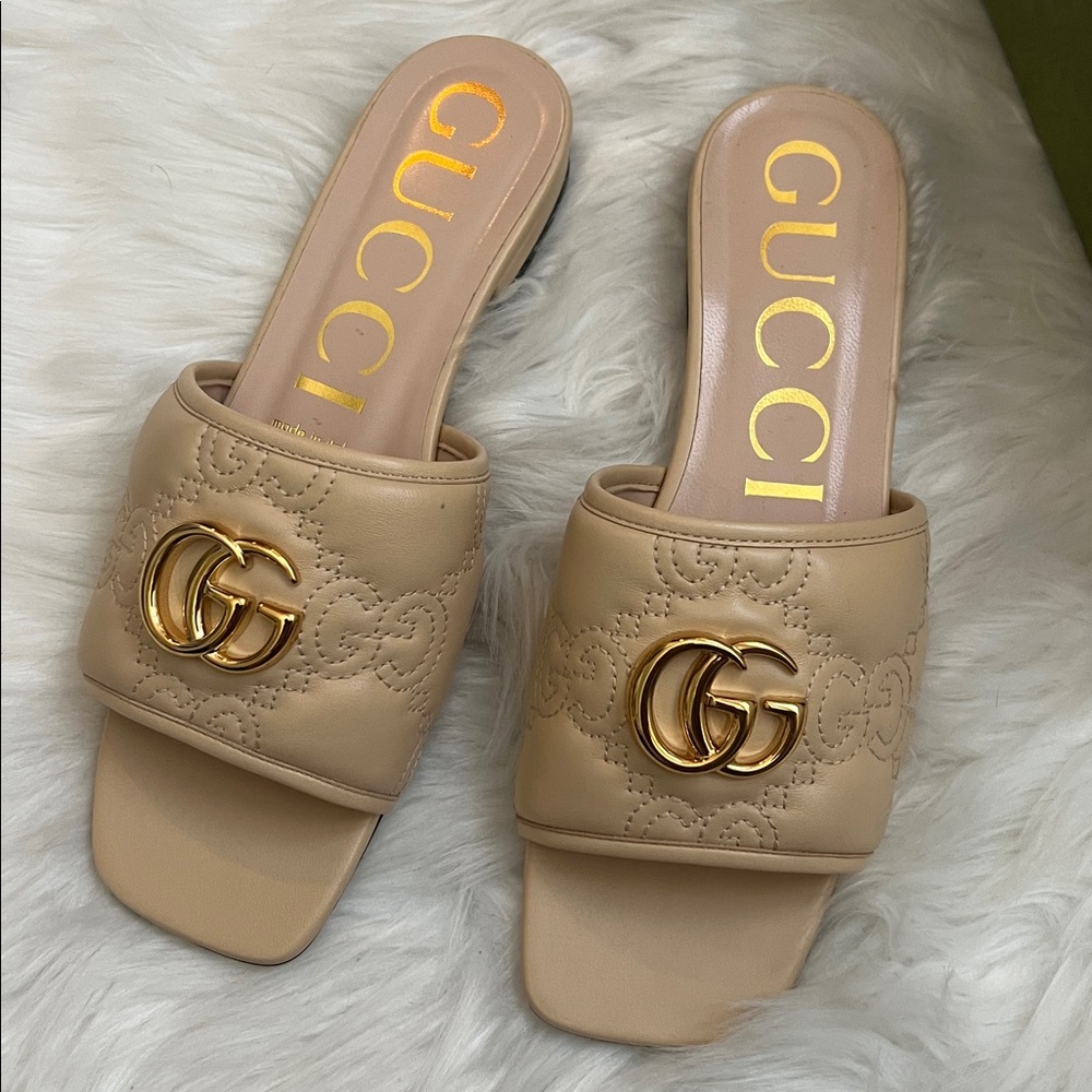New Gucci Sandals GG Double G Beige leather sandals